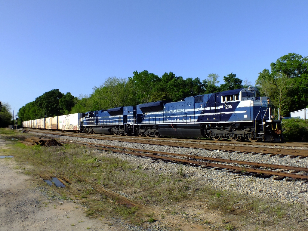 EMDX 1205 (CSX Q041-19)